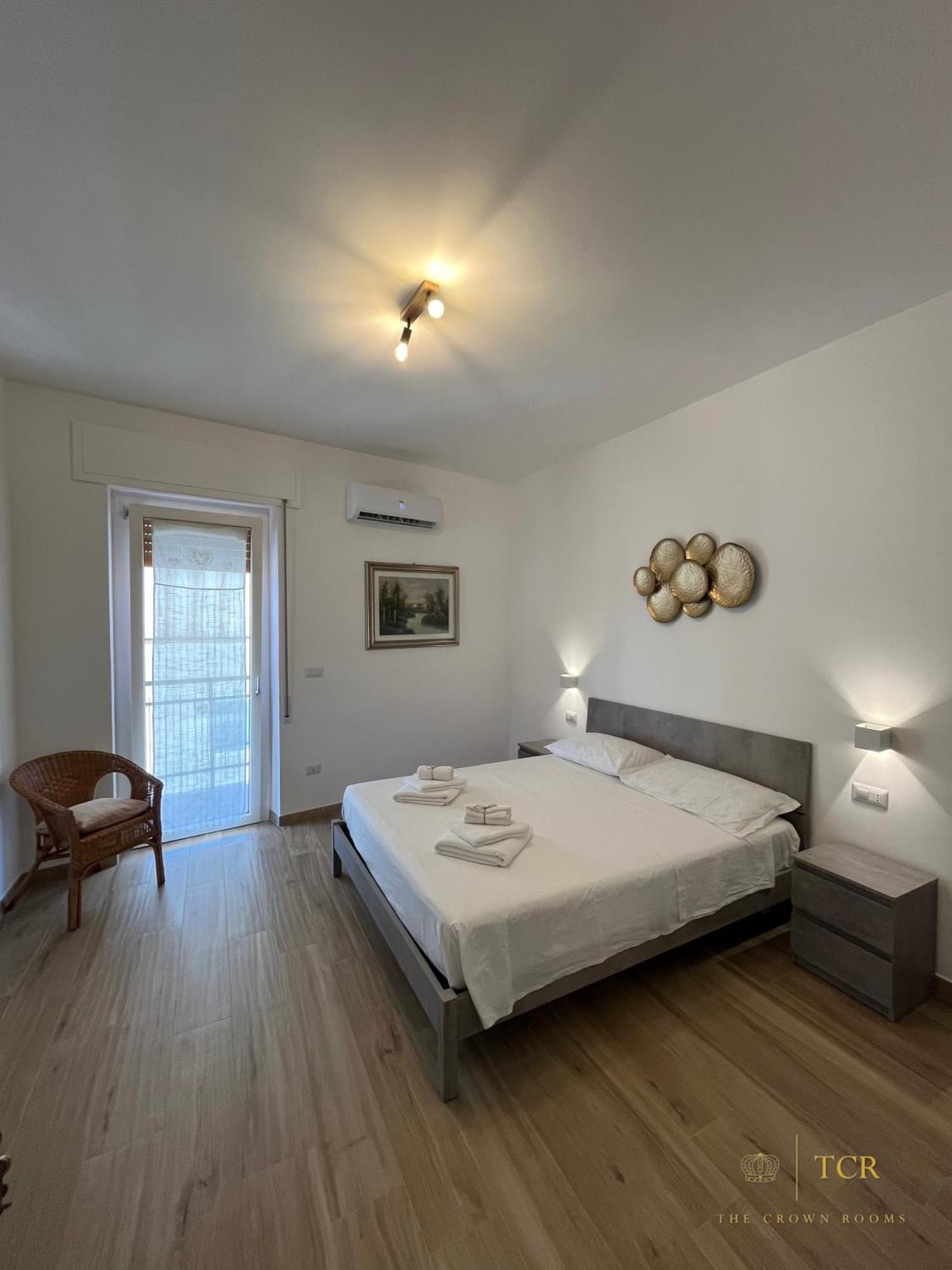 אלגהרו The Crown Rooms מראה חיצוני תמונה